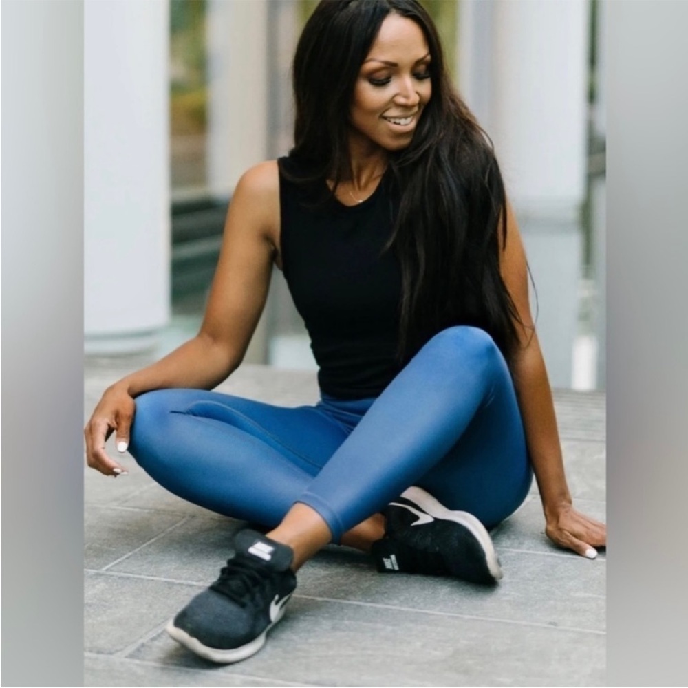 Zyia Active Metallic LightNTight Hi-rise Leggings Women’s 4 Blue yoga Work out
